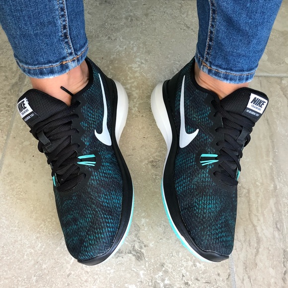 🧚🏻‍♂️Nike In Season 🧚🏻‍♂️New 🧚🏻‍♀️Price firm - Picture 2 of 7